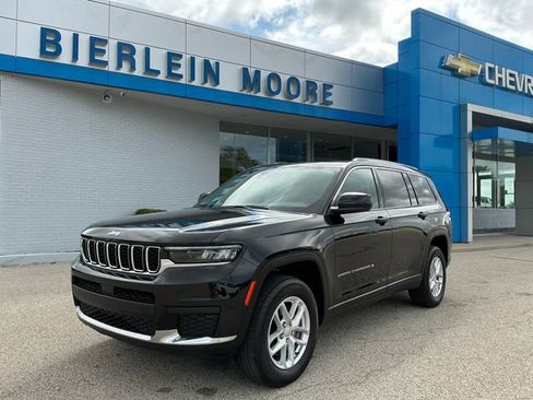 Used 2023 Jeep Grand Cherokee L Laredo w/ Luxury Tech Group I AWD/4WD image 1