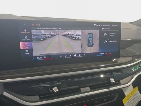 Certified 2025 BMW X5 xDrive40i w/ Parking Assistance Package AWD/4WD image 18