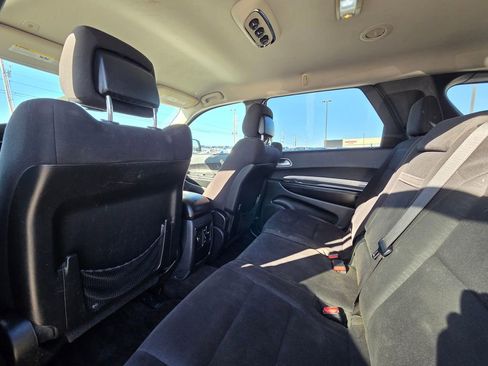 Used 2019 Dodge Durango SXT w/ 3rd Row Seating Group image 24