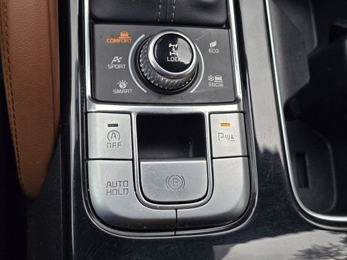 Used 2024 Kia Telluride EX X-Line AWD/4WD image 21