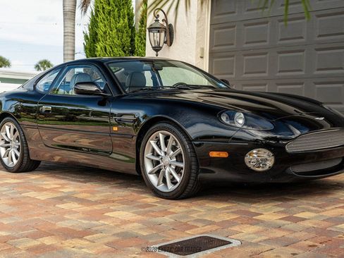 Used 2000 Aston Martin DB7 Vantage RWD image 10