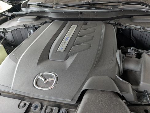 Certified 2025 MAZDA CX-70 Plug-In Hybrid w/ Premium Plus AWD/4WD image 29