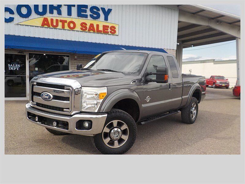 Used 2011 Ford F350 Lariat w/ Lariat Interior Pkg AWD/4WD image 1