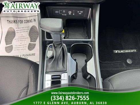 Used 2025 Hyundai Tucson SEL FWD image 24