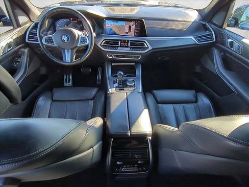 Used 2020 BMW X5 M50i w/ Executive Package image 18