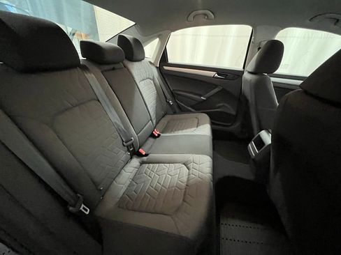 Used 2021 Volkswagen Passat 2.0T S image 27