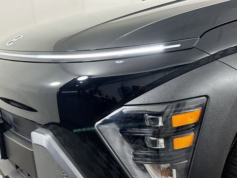 Used 2024 Hyundai Kona SEL image 3