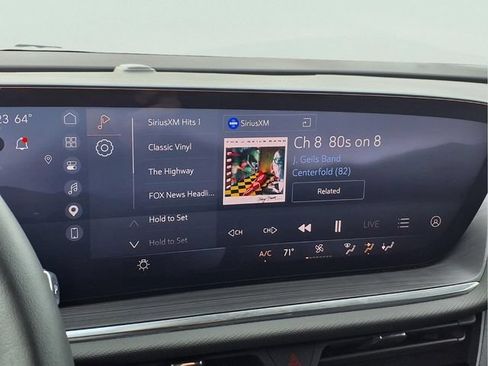 Certified 2025 Buick Envision Preferred AWD/4WD image 7