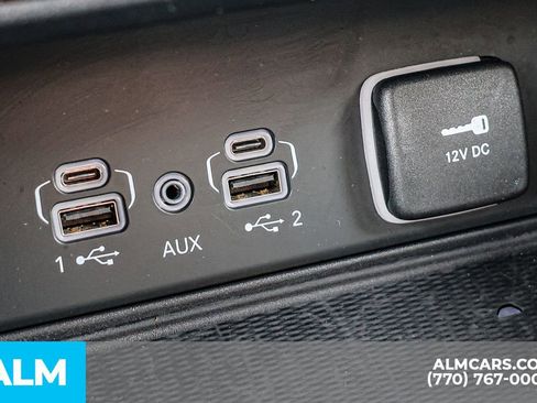 Used 2025 Jeep Grand Cherokee Altitude AWD/4WD image 41