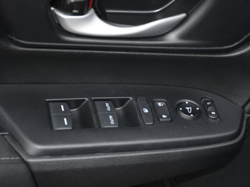Used 2021 Honda CR-V Special Edition image 10