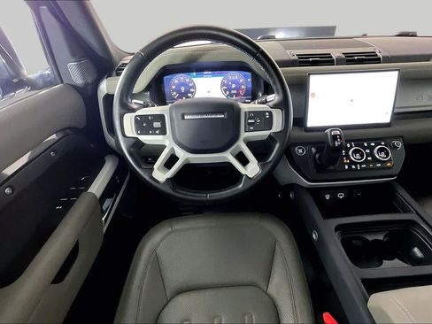 Used 2022 Land Rover Defender 110 S AWD/4WD image 6