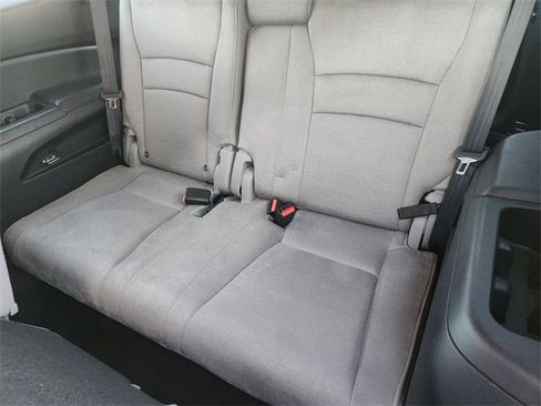 Used 2019 Honda Pilot EX image 10