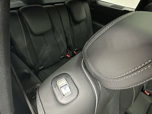 Certified 2023 Mercedes-Benz GLS 580 4MATIC image 18