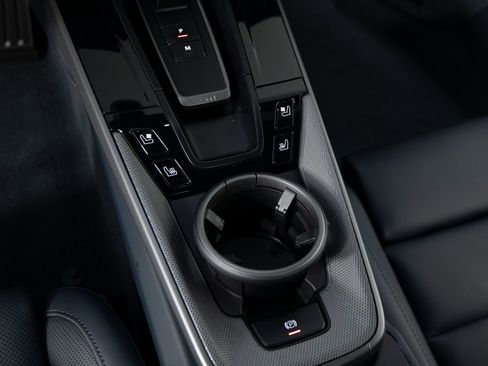 Certified 2026 Porsche 911 Carrera S image 32