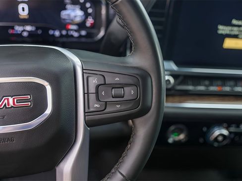 Certified 2024 GMC Sierra 1500 Elevation image 16