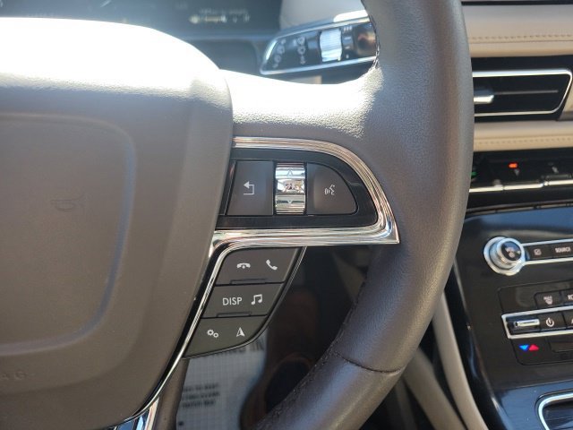 Certified 2023 Lincoln Nautilus AWD w/ Premium Package image 31