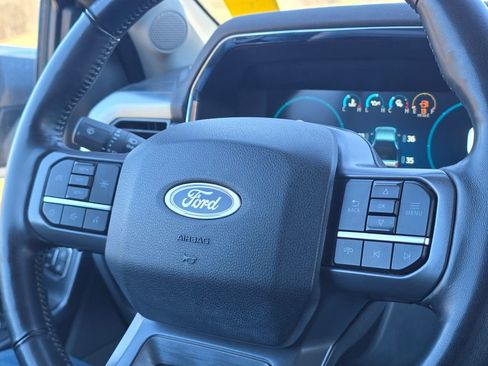 Used 2023 Ford F150 Lariat image 21