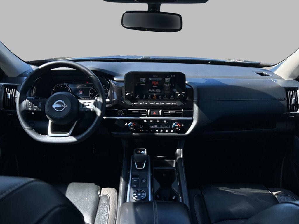 Used 2022 Nissan Pathfinder SL AWD/4WD image 19