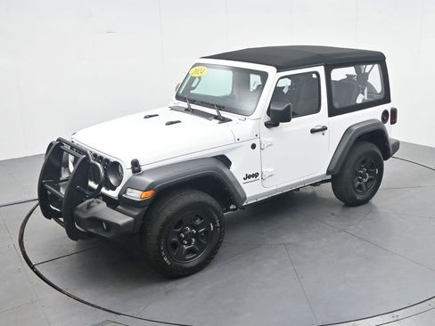 Used 2024 Jeep Wrangler Sport AWD/4WD image 24