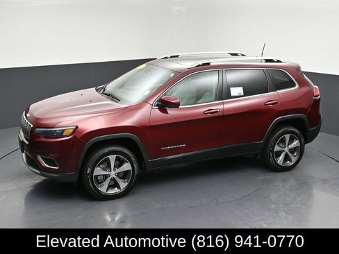 Used 2019 Jeep Cherokee Limited w/ Technology Group image 27