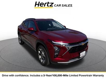 Used 2025 Chevrolet Trax LT w/ LT Convenience Package