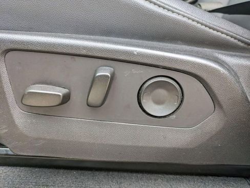 Certified 2023 GMC Canyon Elevation w/ Elevation Premium Package image 12