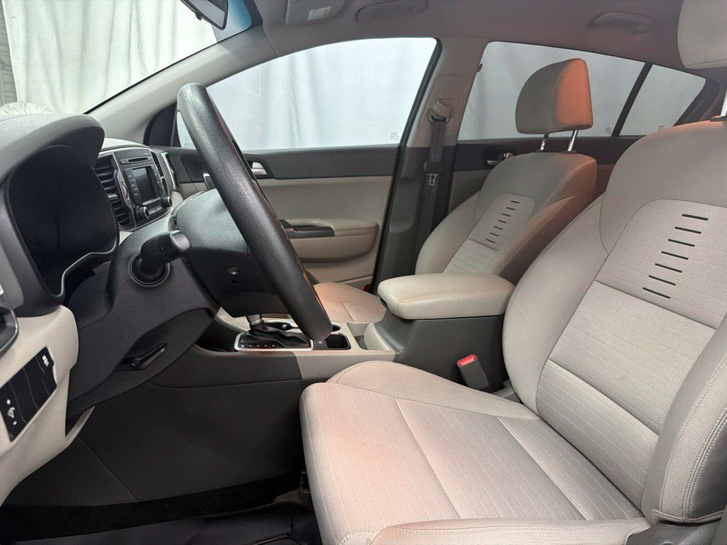 Used 2018 Kia Sportage LX FWD image 20