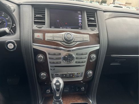 Used 2019 INFINITI QX80 Luxe w/ 22" Wheel Package image 8