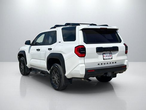Certified 2025 Toyota 4Runner SR5 AWD/4WD image 7