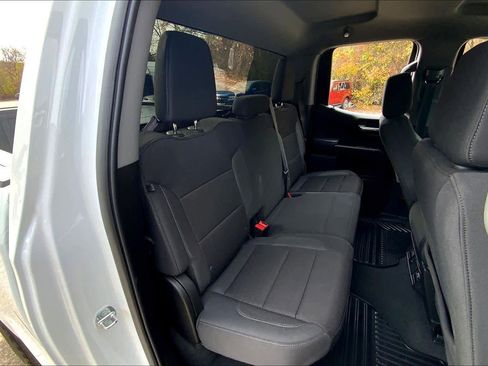 Used 2024 Chevrolet Silverado 1500 Custom image 36