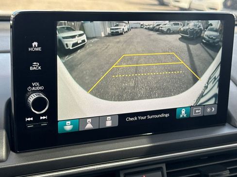 Certified 2023 Honda Pilot Touring image 22