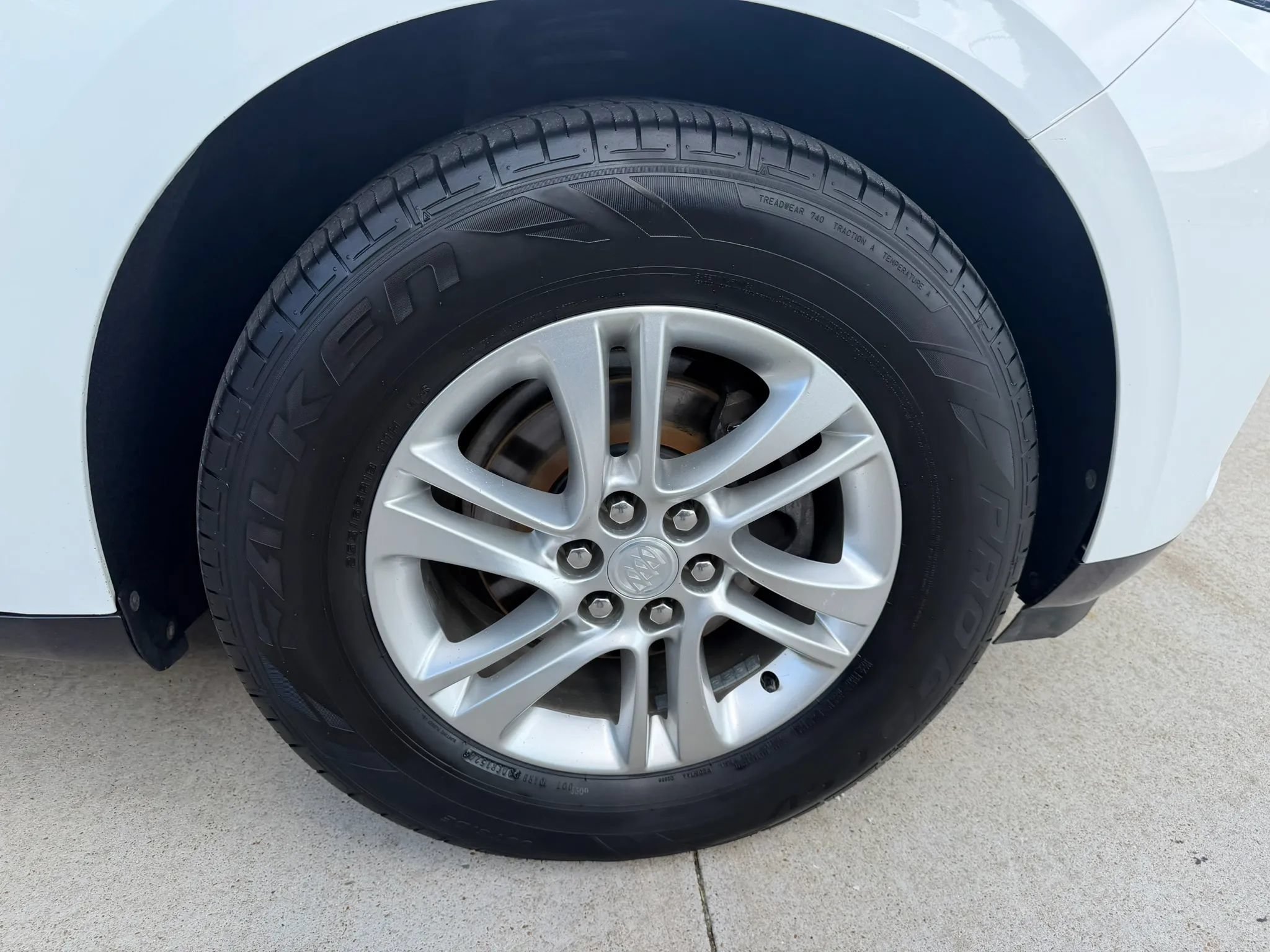 Used 2019 Buick Enclave Essence FWD image 72