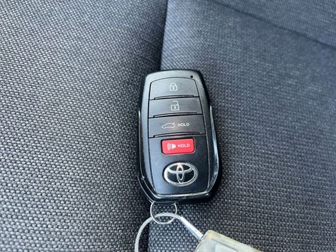 Used 2025 Toyota Camry LE image 22