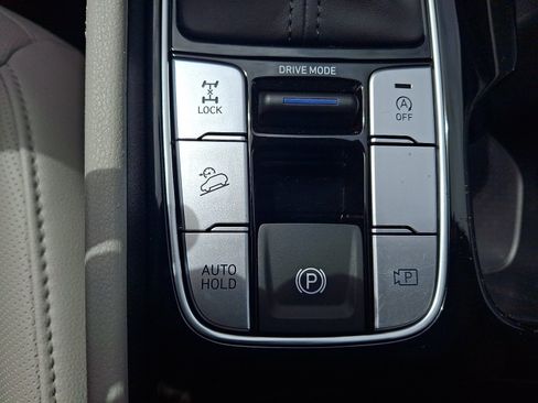 Certified 2025 Hyundai Tucson SEL AWD/4WD image 24