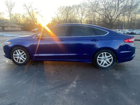 Used 2015 Ford Fusion SE w/ Equipment Group 202A FWD image 5