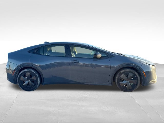 Used 2024 Toyota Prius LE FWD image 9