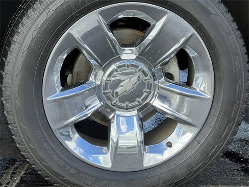 Used 2017 Chevrolet Tahoe Premier image 11