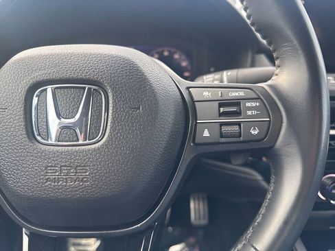 Used 2025 Honda Accord Sport image 16