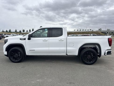 New 2026 GMC Sierra 1500 Elevation image 5
