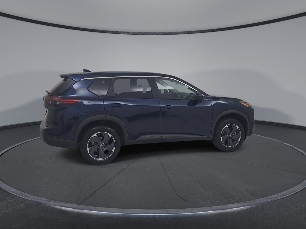 Used 2025 Nissan Rogue SV FWD image 17