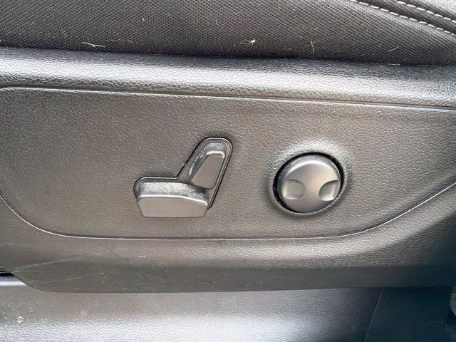 Used 2024 RAM 1500 Big Horn RWD image 19