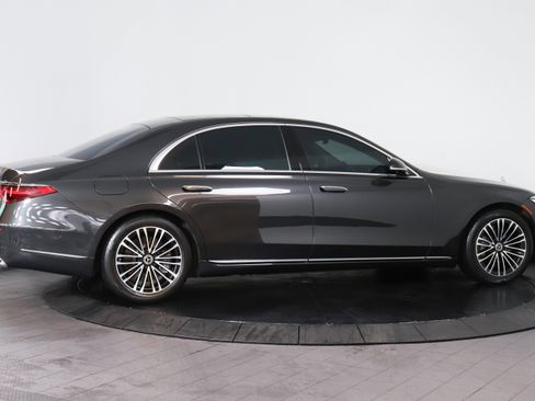 Used 2022 Mercedes-Benz S 580 4MATIC Sedan image 7