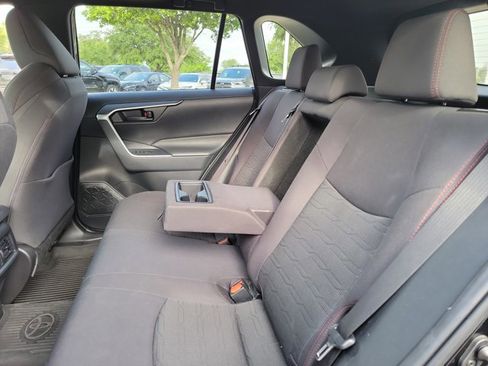 Used 2021 Toyota RAV4 SE w/ Weather & Moonroof Package AWD/4WD image 14
