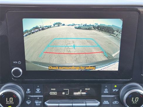 Certified 2023 Toyota Highlander L image 14