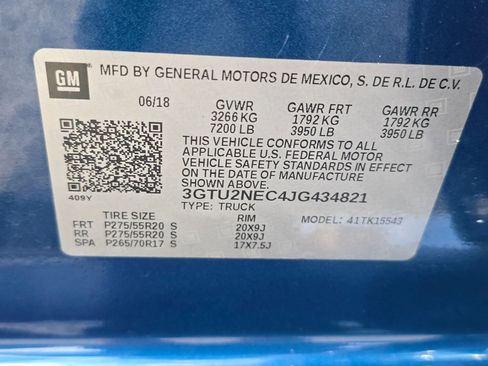 Used 2018 GMC Sierra 1500 SLT w/ SLT Premium Package image 30