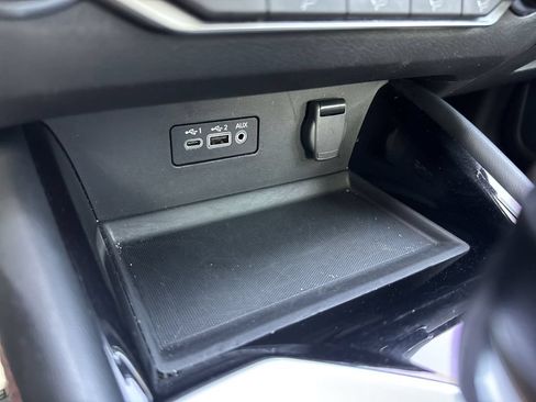 Used 2023 Nissan Altima 2.5 SR FWD image 53