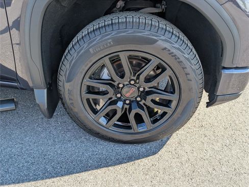 Used 2022 GMC Sierra 1500 Elevation AWD/4WD image 9