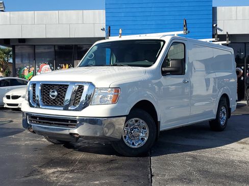 Used 2016 Nissan NV 2500 SL w/ Technology Package image 3