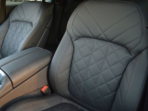 Certified 2025 BMW X6 xDrive40i image 26