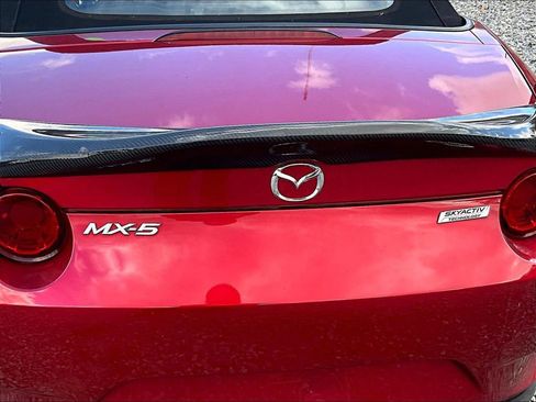 Used 2016 MAZDA MX-5 Miata Sport image 7